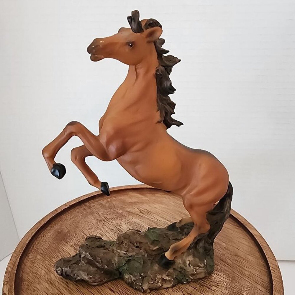 Horse Statue Painted Resin Figurine Statue on Base-7"